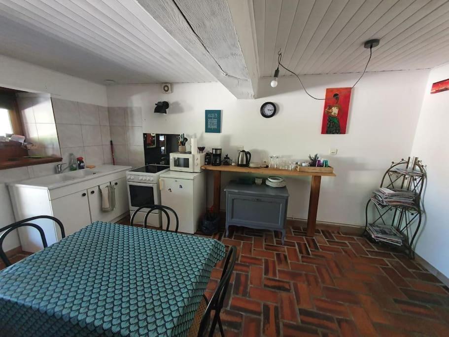Villa Dependance Pour 1 A 4 Pers Au Calme Dans Propriete Marboz Esterno foto
