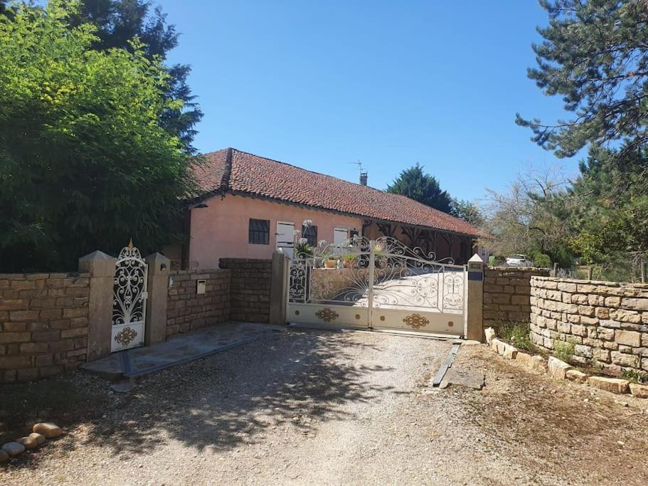Villa Dependance Pour 1 A 4 Pers Au Calme Dans Propriete Marboz Esterno foto